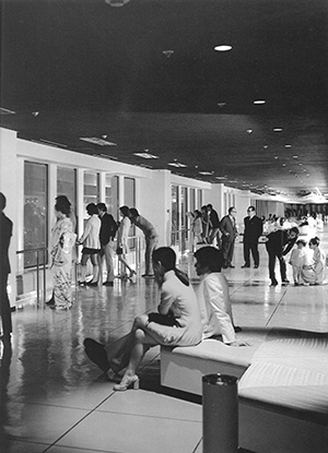オーイズミ スロット 1971年5月 47階展望室オープン